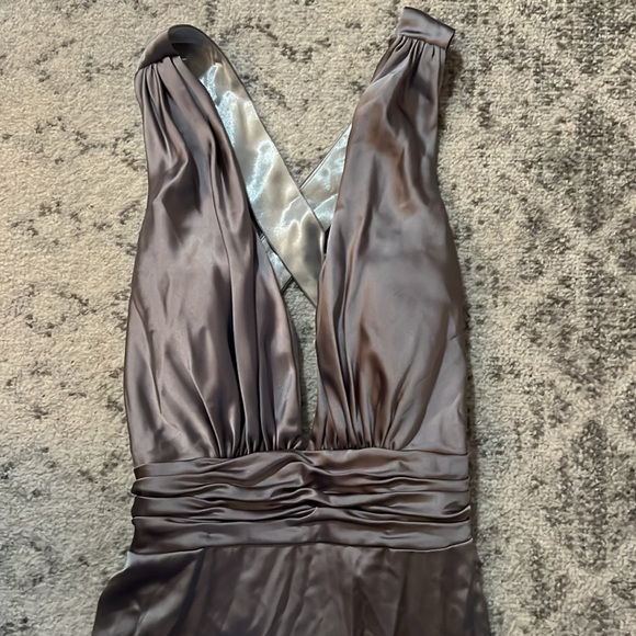 silver bridesmaid/black tie dress with open cross cross - Picture 3 of 6